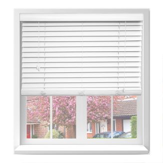 True Fine Grain Fauxwood Blind