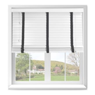 True Fine Grain Fauxwood Blind with Tapes