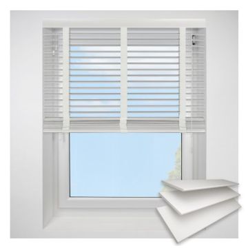 True Fine Grain Fauxwood Blind with Tapes