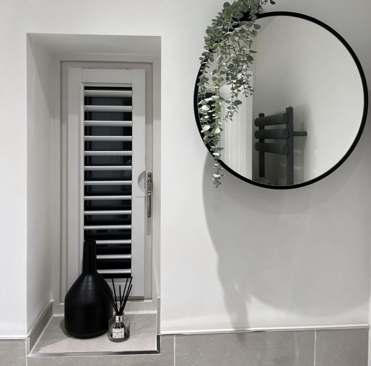 The Best Blinds for Your Bathroom.